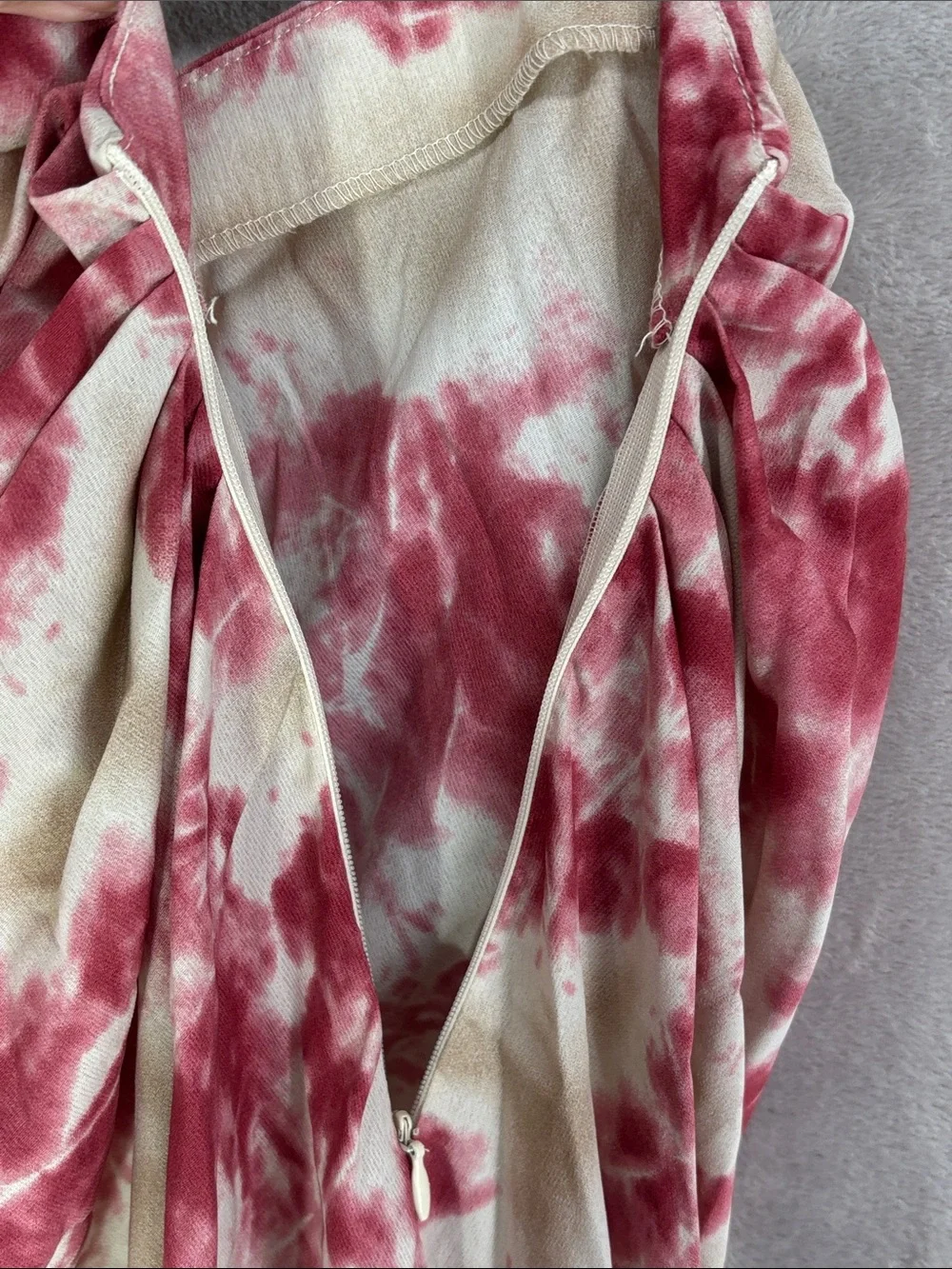 PrettyLittleThing Fuchsia Tie Dye Ruched Side Midi Skirt Size 6--NWT